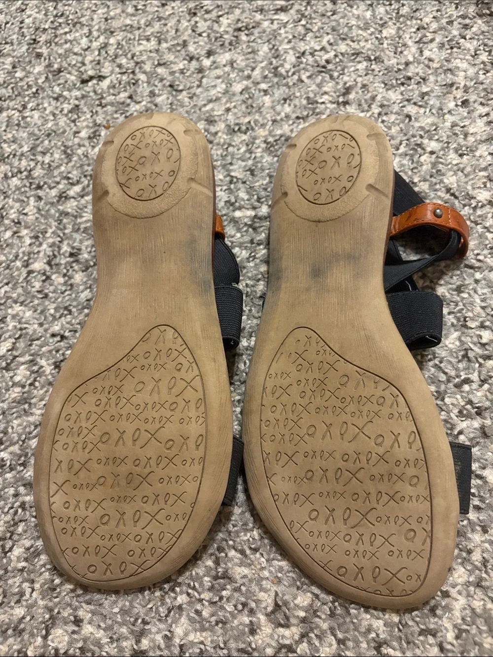Women’s Black Elastic Strap Sandals with Tan Footbed